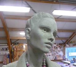 Betonskulpturen &ndash; Kunst im See