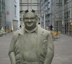 Betonskulpturen &ndash; Ausstellung Landtag